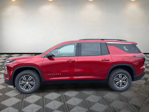 New 2026 Chevrolet Traverse LT w/ Driver Confidence Package image 2