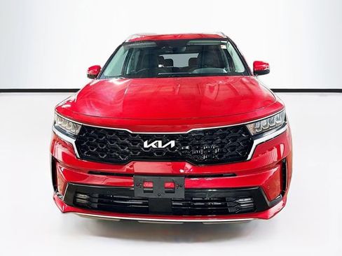 Used 2023 Kia Sorento EX AWD/4WD image 2
