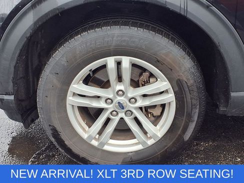 Used 2024 Ford Explorer XLT w/ Equipment Group 202A AWD/4WD image 8