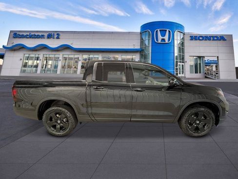 New 2026 Honda Ridgeline Black Edition image 7