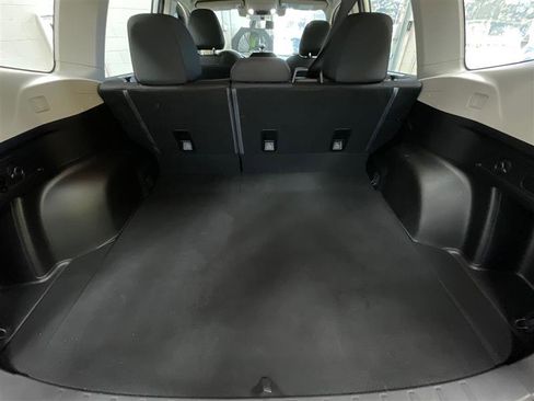 Used 2021 Subaru Forester image 14