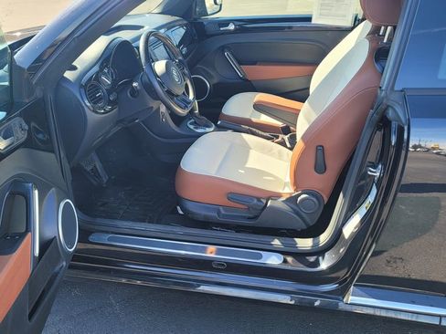 Used 2016 Volkswagen Beetle 1.8T Classic image 18