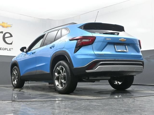 New 2026 Chevrolet Trax LT FWD image 5