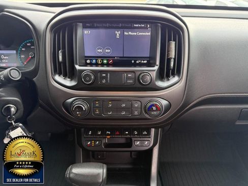 Used 2021 GMC Canyon AT4 w/ Driver Alert Package AWD/4WD image 19
