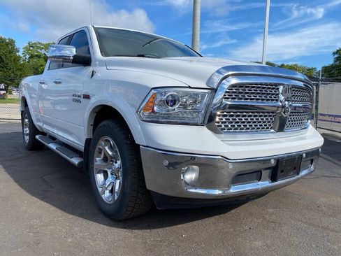 Used 2015 RAM 1500 Laramie w/ Convenience Group AWD/4WD image 35