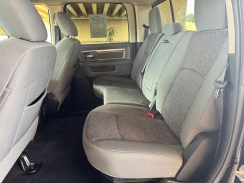 Used 2015 RAM 1500 Lone Star AWD/4WD image 19