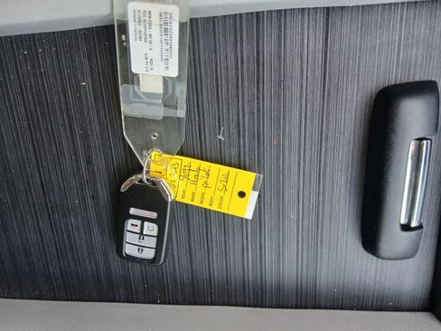 Used 2022 Honda Pilot Special Edition image 9