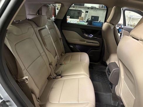 Certified 2023 Lincoln Corsair Standard w/ Equipment Group 101A image 25