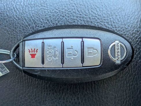Used 2019 Nissan Sentra SV FWD image 31