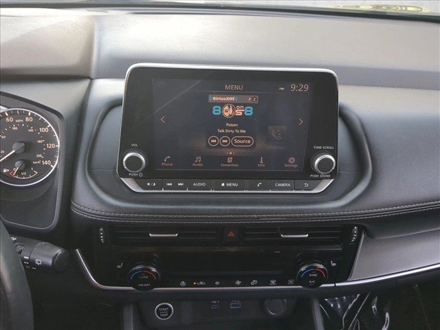 Used 2023 Nissan Rogue SV w/ SV Premium Package FWD image 14