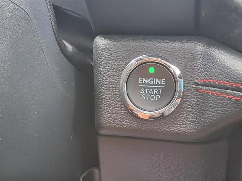 Used 2024 Ford Expedition Limited image 12