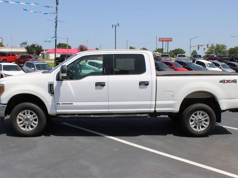Used 2019 Ford F250 XLT w/ Snow Plow Prep Package AWD/4WD image 5