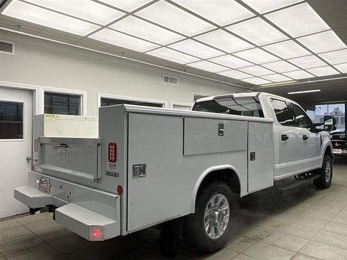 Used 2021 Ford F350 XLT w/ XLT Value Package image 5