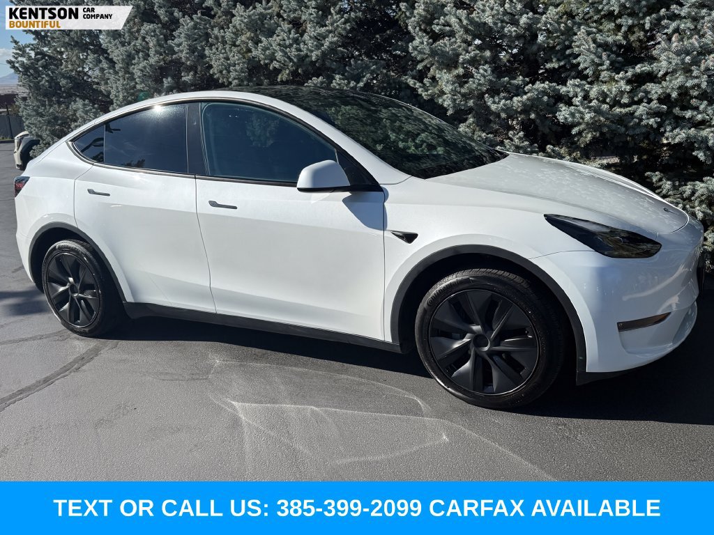 Used 2024 Tesla Model Y Long Range AWD/4WD image 11