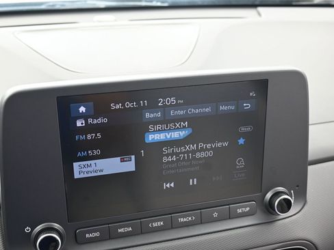 Used 2023 Hyundai Kona SEL image 21