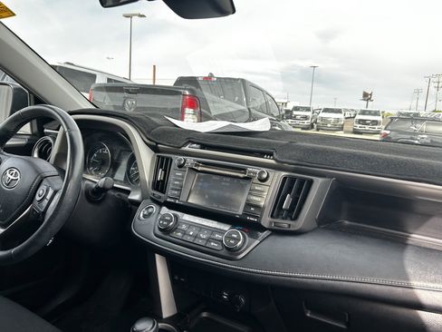 Used 2018 Toyota RAV4 XLE w/ Plus Extra Value Package AWD/4WD image 14