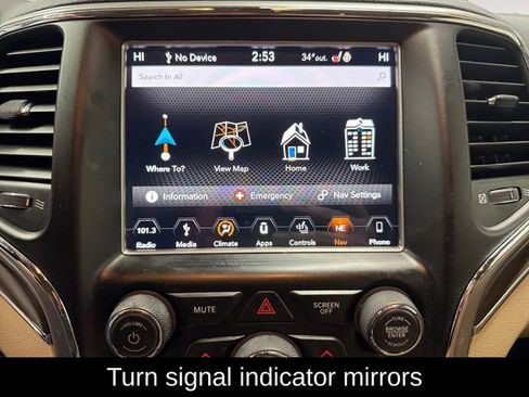 Used 2018 Jeep Grand Cherokee Limited image 14