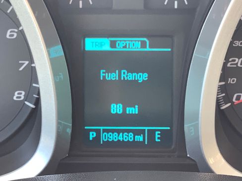 Used 2015 Chevrolet Equinox LS image 20