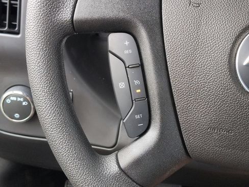 New 2026 Chevrolet Express 2500 w/ Driver Convenience Package RWD image 13