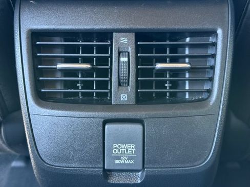 Used 2019 Honda Clarity Plug-In Hybrid image 16