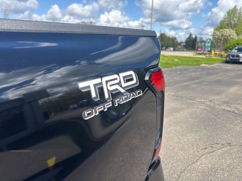 Used 2024 Toyota Tacoma TRD Off-Road AWD/4WD image 36