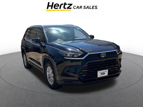 Used 2025 Toyota Grand Highlander XLE image 1