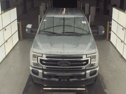 Used 2022 Ford F250 Lariat w/ Lariat Ultimate Package image 2