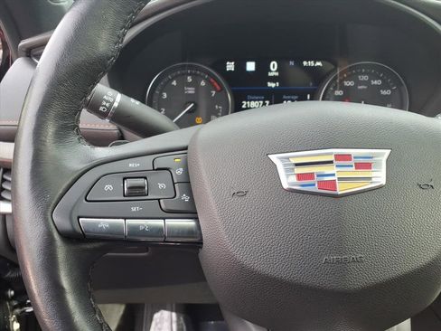 Certified 2023 Cadillac XT4 Premium Luxury w/ Technology Package image 19