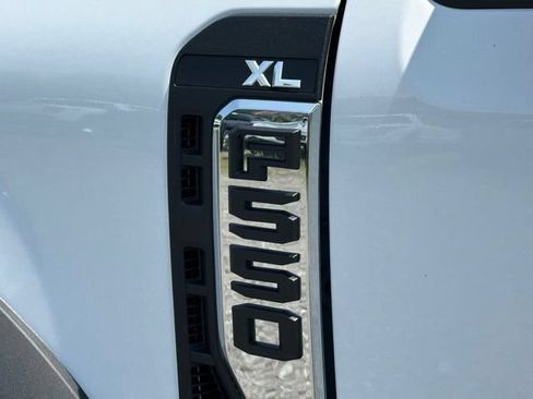 New 2026 Ford F550 4x4 Regular Cab Super Duty image 25