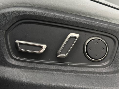 Used 2023 Rivian R1T Adventure image 12