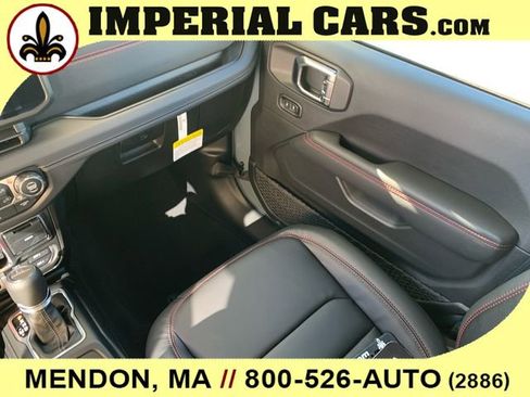 New 2025 Jeep Gladiator Rubicon image 19