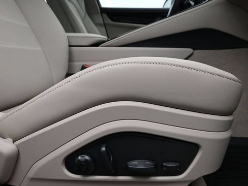 Used 2026 Porsche Panamera 4 AWD/4WD image 14
