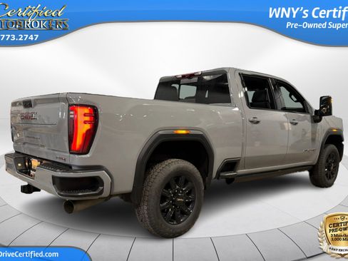 Used 2024 GMC Sierra 2500 AT4 w/ AT4 Premium Plus Package AWD/4WD image 6
