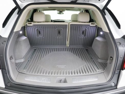 Used 2023 Cadillac XT5 Premium Luxury w/ LPO, Floor Liner Package AWD/4WD image 23