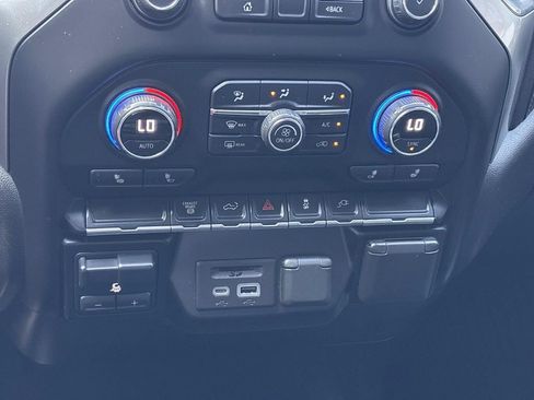 Used 2021 Chevrolet Silverado 3500 LTZ w/ Gooseneck/5TH Wheel Package image 18