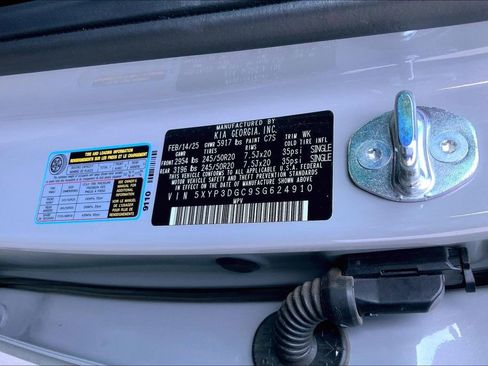 Used 2025 Kia Telluride EX X-Line image 12