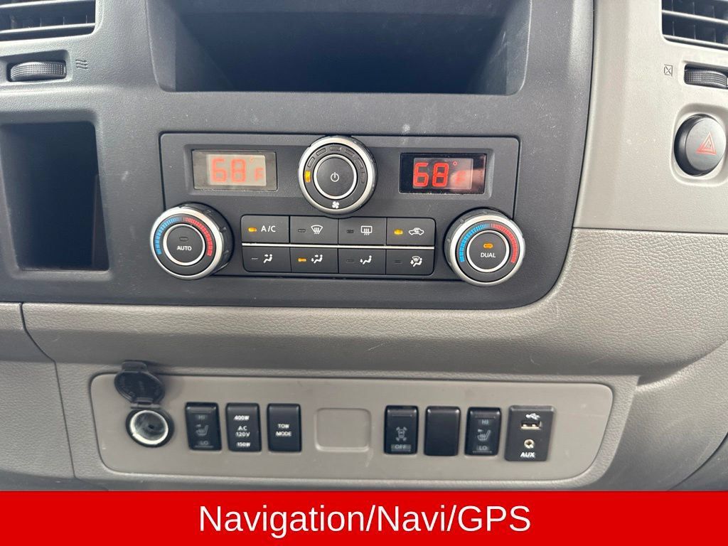 Used 2021 Nissan NV 3500 SL RWD image 8