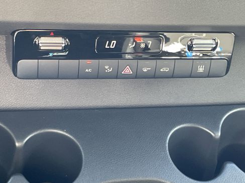 New 2025 Mercedes-Benz Sprinter 2500 image 33