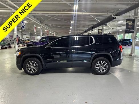 Used 2023 GMC Acadia SLE AWD/4WD image 2
