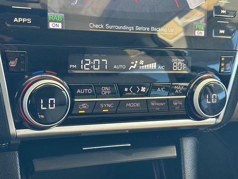 Used 2018 Subaru Outback 2.5i Limited AWD/4WD image 19