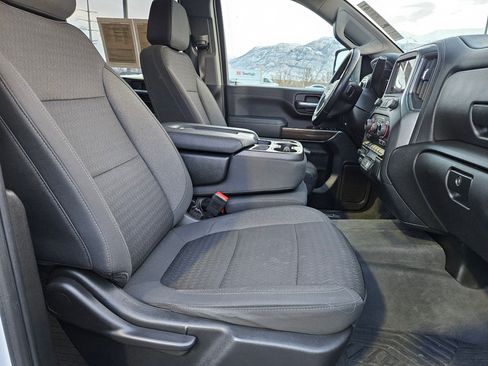 Used 2023 Chevrolet Silverado 2500 LT w/ Convenience Package image 33