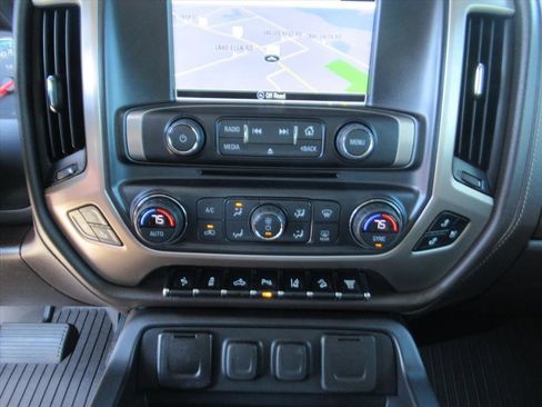 Used 2019 GMC Sierra 2500 Denali w/ Duramax Plus Package image 26