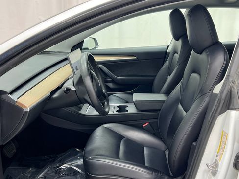 Used 2021 Tesla Model 3 Standard Range Plus RWD image 14