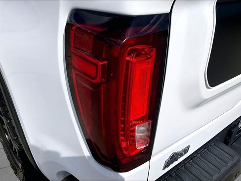 Used 2024 GMC Sierra 1500 AT4X w/ AT4X AEV Edition AWD/4WD image 57