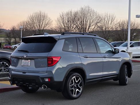 Certified 2023 Honda Passport Elite image 5