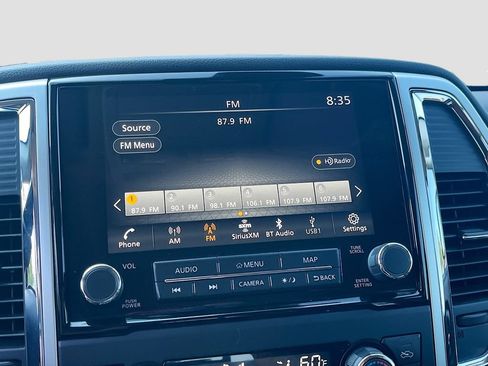 Used 2021 Nissan Titan SV w/ SV Convenience Package AWD/4WD image 15