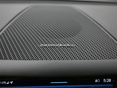 Used 2023 Volvo XC60 B5 Plus w/ Climate Package image 30