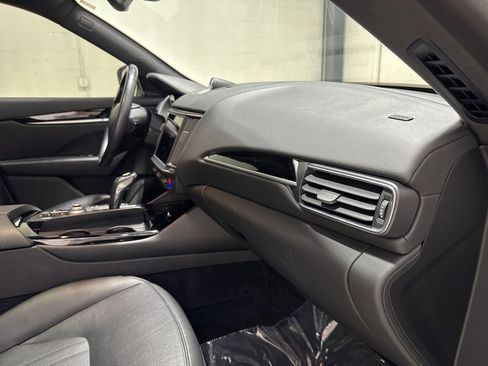 Used 2021 Maserati Levante image 38