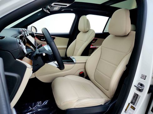 Certified 2023 Mercedes-Benz GLC 300 4MATIC image 12