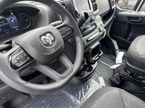 New 2026 RAM ProMaster 2500 w/ Quick Order Package 22G SLT image 9